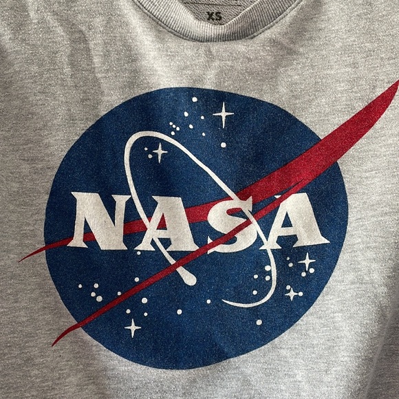 Cropped NASA print sweatshirt - Picture 3 of 3